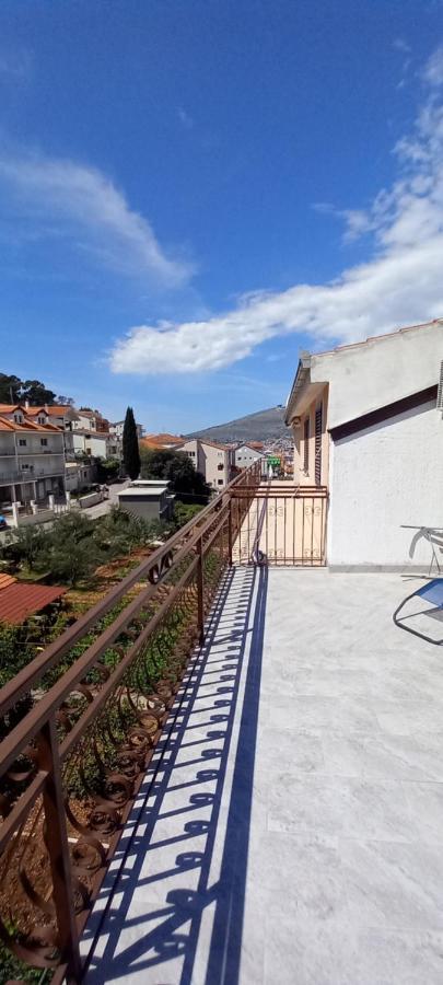 Apartment Slavka Trogir Exterior foto